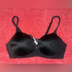 Lane Bryant Wire Free Plunge bra. Black. 44D.